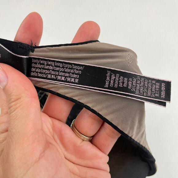 VICTORIAS SECRET Lined Perfect Coverage Black/Nude Underwire Bra Multiway 32D - Picture 7 of 9